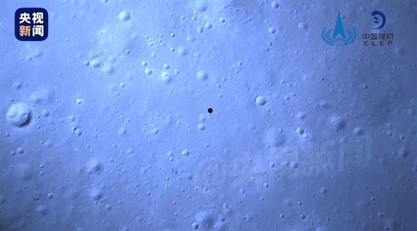 嫦娥六号月背着陆影像发布：近距离观看月球表面陨石坑