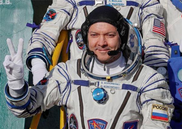 俄宇航员创造新纪录：累计在太空停留1000天